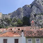 Charming In Centre Apartmán Omiš