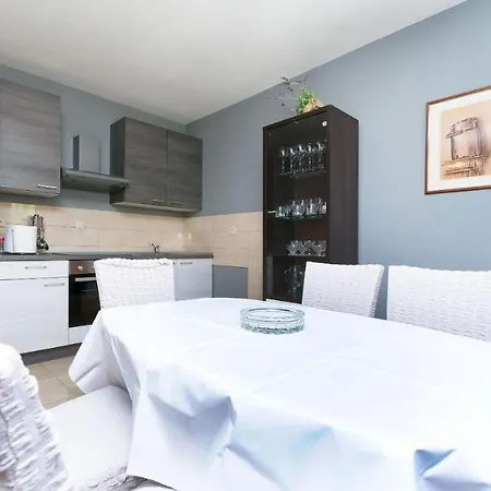 Apartment Charming In Centre